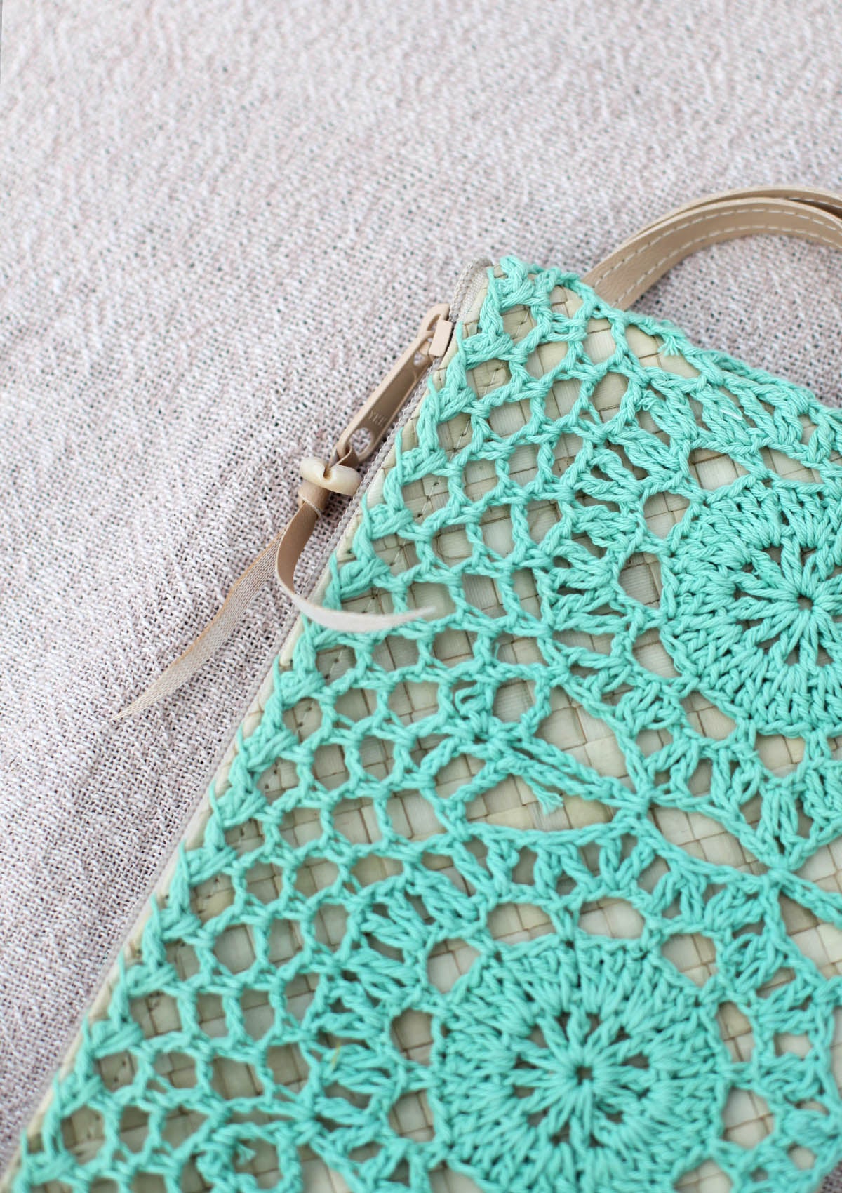 NUSA DUA Clutch