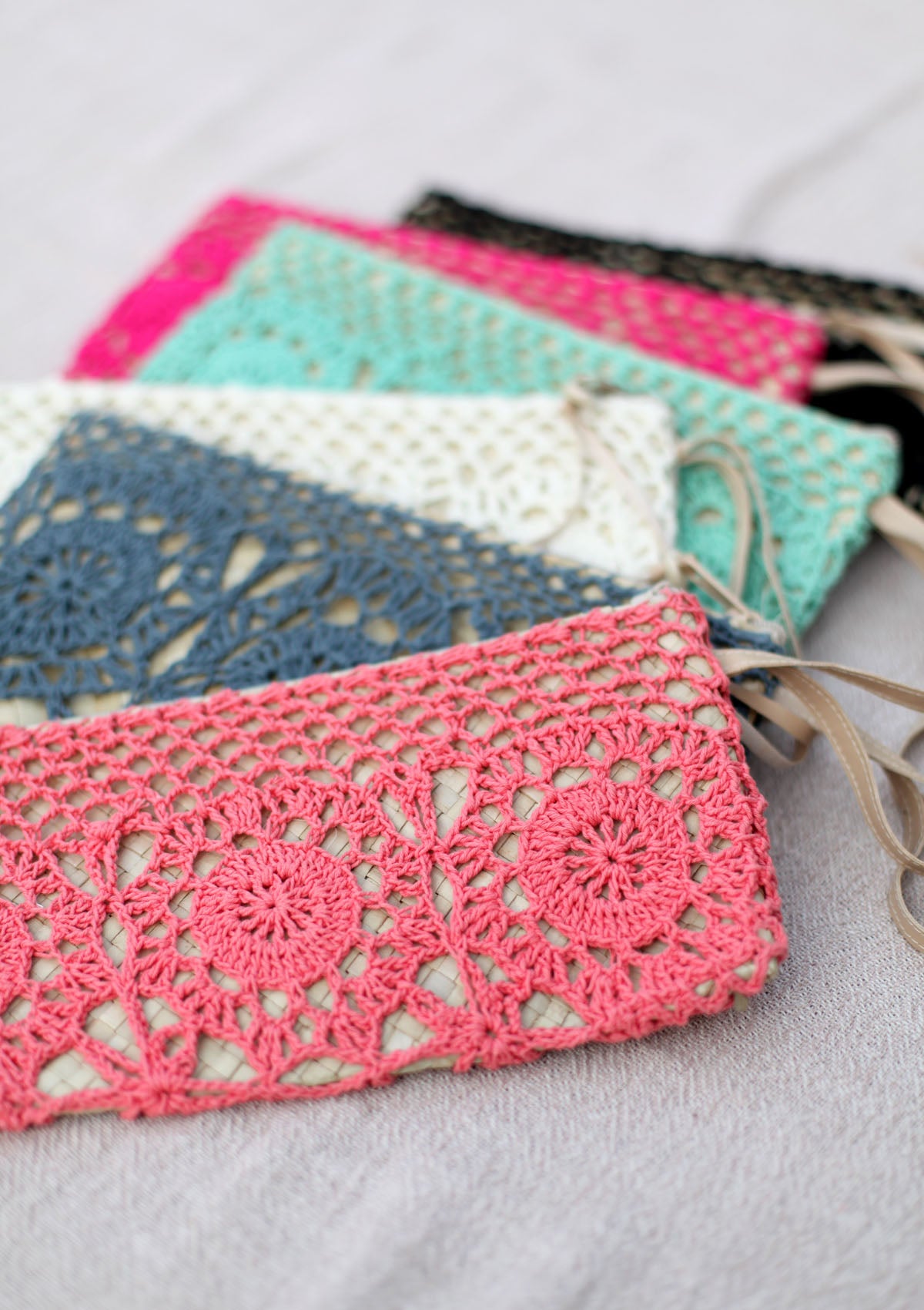 NUSA DUA Clutch