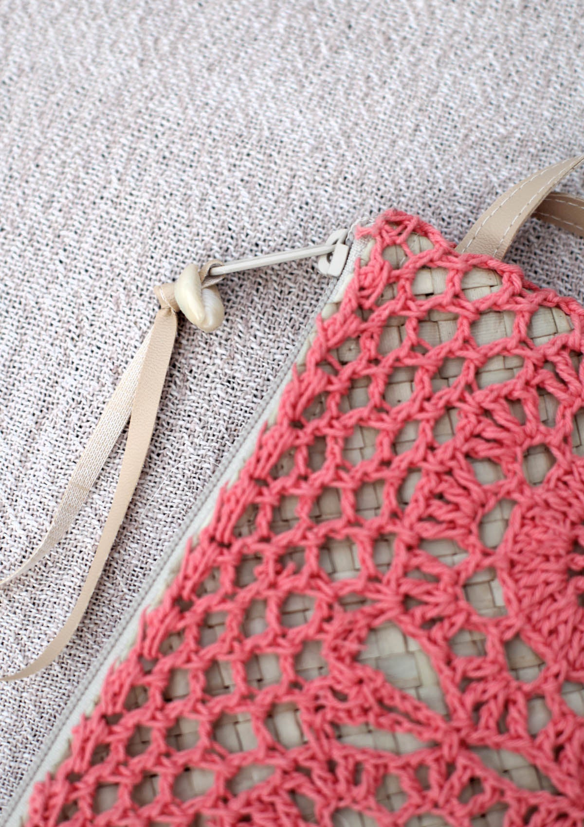 NUSA DUA Clutch