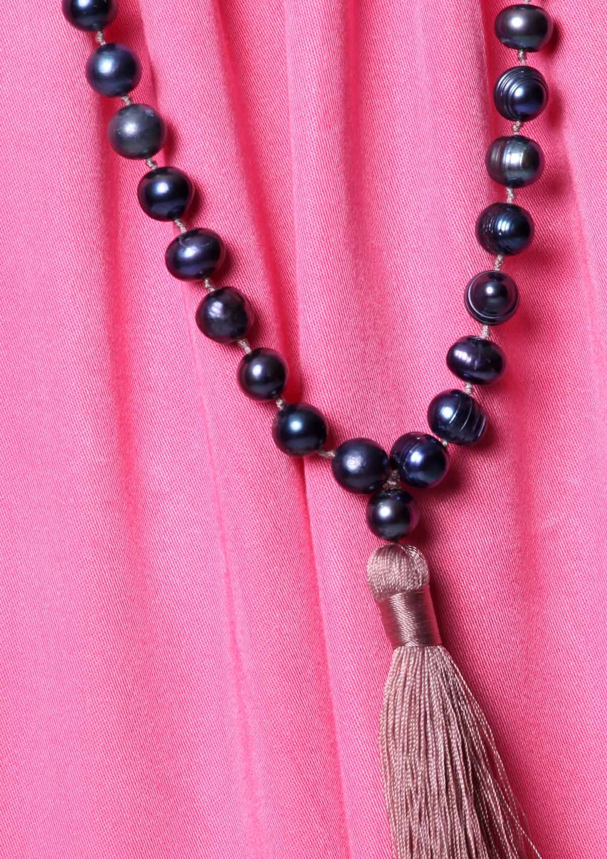 Wild Pearl Necklace